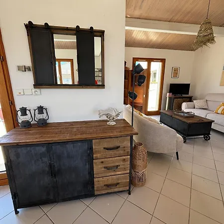 Jolie Maison A 50 M De La Semesterbostad Rivedoux-Plage