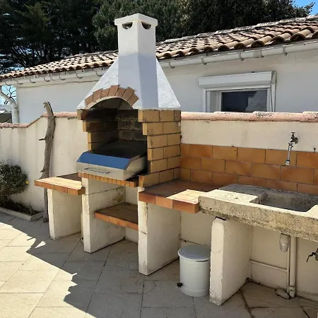 Jolie Maison A 50 M De La 里维多瓦海滩