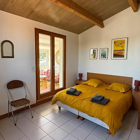 Semesterbostad Jolie Maison A 50 M De La Rivedoux-Plage