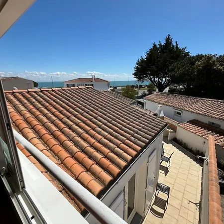 Jolie Maison A 50 M De La Nyaraló *