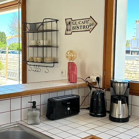 Nyaraló Jolie Maison A 50 M De La Rivedoux-Plage