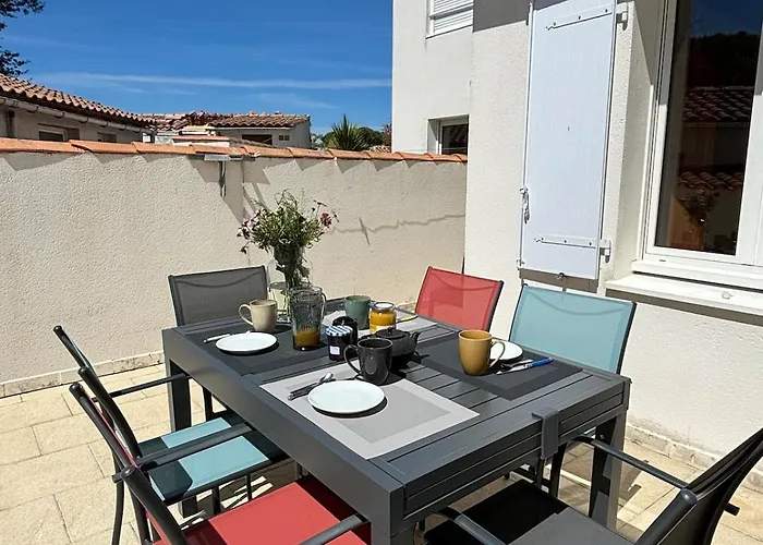 度假居 Jolie Maison A 50 M De La *